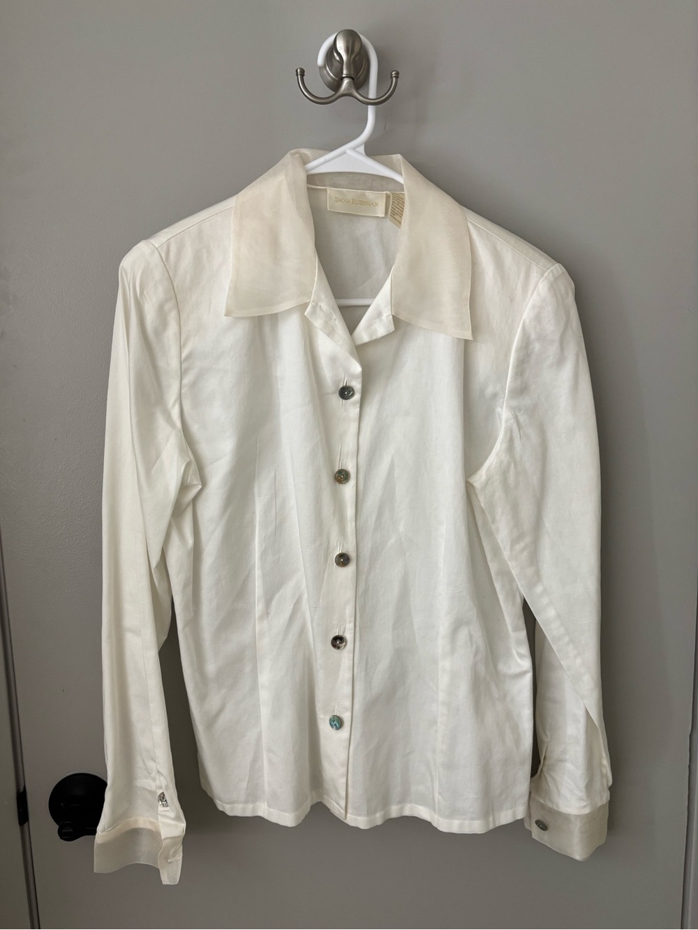 Dana Buchman Ivory 100% Cotton Button Front Blouse